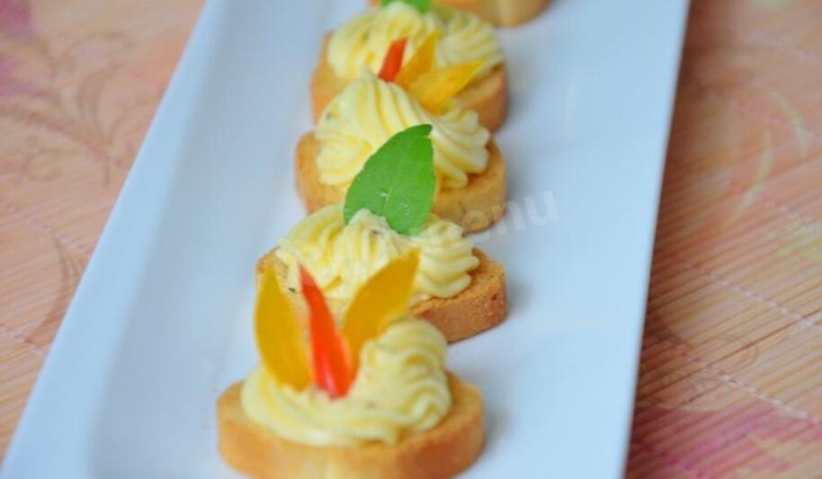 Рецепт домашнего плавленного сыра из творога быстро и вкусно