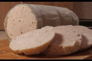 Домашняя вареная колбаса в кружке