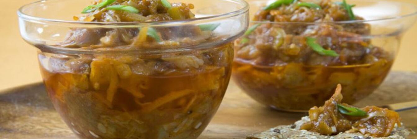 Икра овощная с чесноком