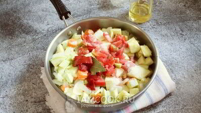 кабачковая икра на сковороде