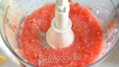 кабачковая икра с помидорами на зиму