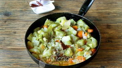 острая кабачковая икра