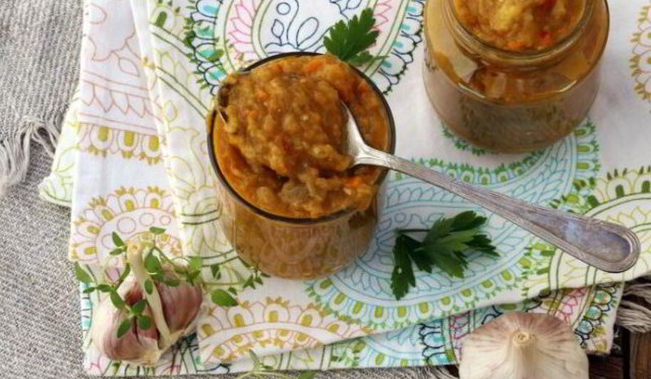 Рецепт овощной икры с яблоками и паприкой