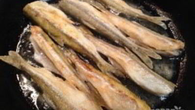 корюшка жареная маринованная