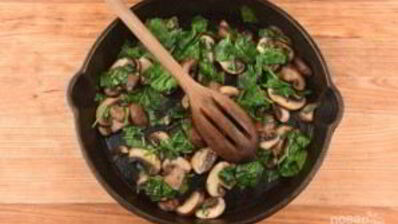 фриттата с грибами и шпинатом