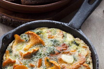 Фриттата с лисичками