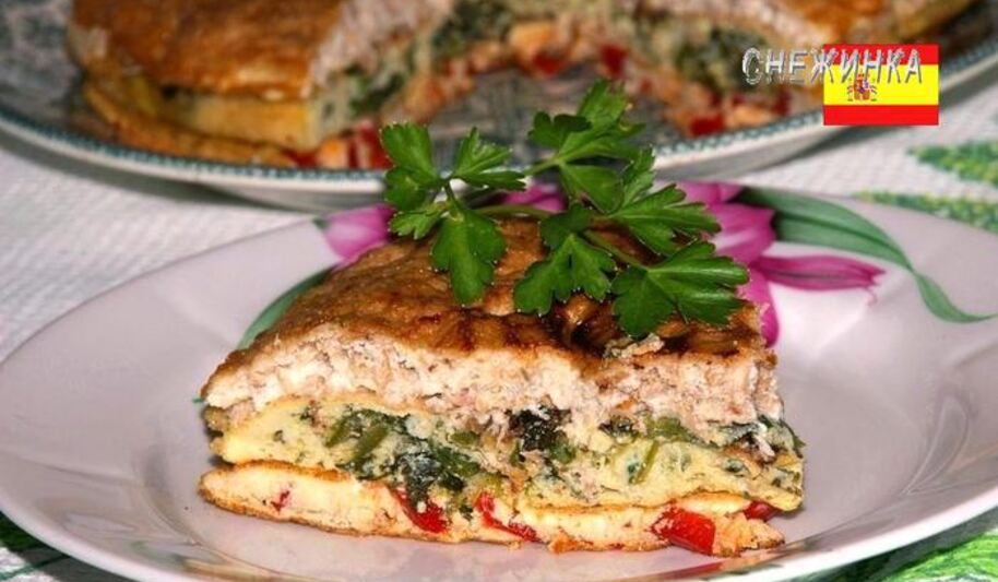 Рецепт многоцветного омлета по мотивам испании