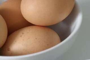 Омлет с орегано в мультиварке