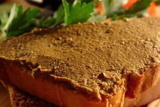 Паштет из брынзы, говяжьего языка и огурца