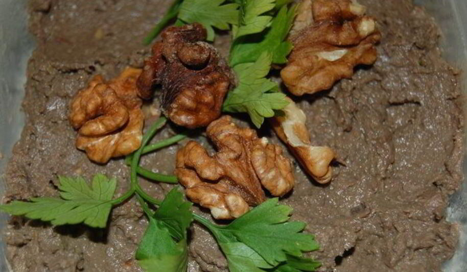 Рецепт паштета необычного с яблоками и орехами