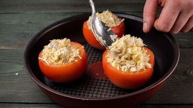 помидоры, фаршированные рисом и креветками