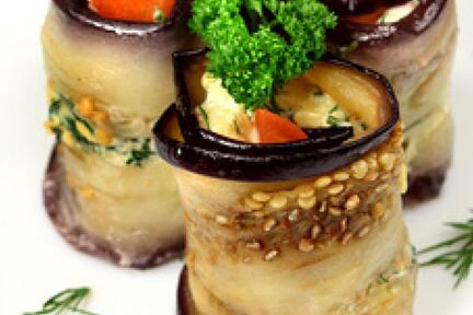 Аппетитные роллы из баклажанов