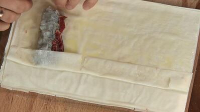 креветочные роллы с инжиром и острым апельсиновым соусом