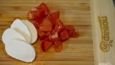 куриные роллы капрезе