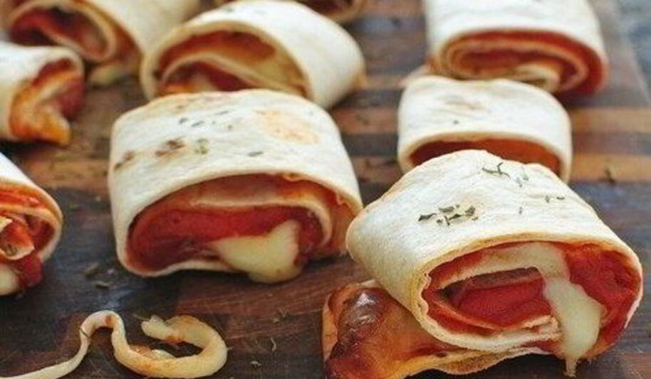 Рецепт легких роллов-пиццы из тортильи