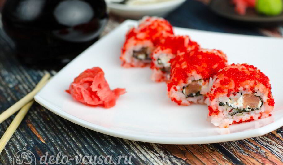 Рецепт масаго ролл с лососем и сыром