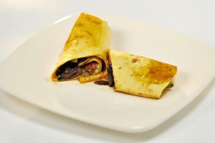 Ролл с куриными сердечками