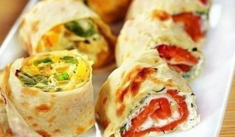 Рецепт роллов из лаваша с красной рыбой и ветчиной