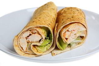 Роллы с курицей и беконом