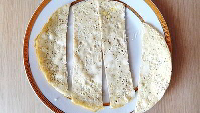 роллы с яичным блинчиком