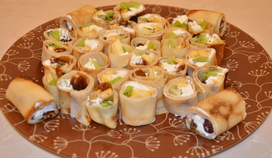 Рецепт сладких роллов из блинов