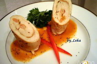 Куриные рулетики, фаршированные креветками