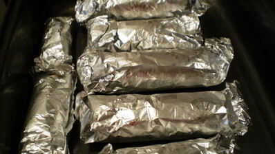 куриные рулетики, фаршированные креветками