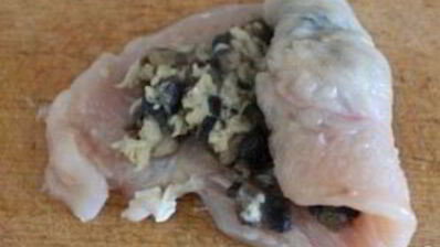 куриные рулетики с грибами и сыром