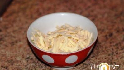 куриные рулетики с курагой и сыром