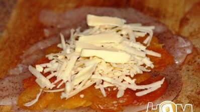 куриные рулетики с курагой и сыром