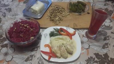 куриные рулетики в горчично-сливочном соусе