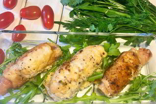 Куриные рулеты с ветчиной и сыром