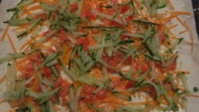 овощной рулет из лаваша с адыгейским сыром