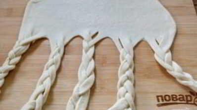 плетеный рулет с сюрпризом