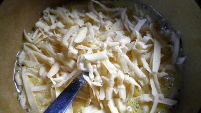 рулет из индейки с яйцом и шпинатом