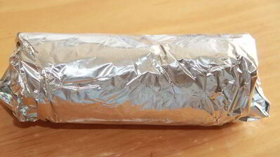 рулет из телятины с беконом и грибами на пиве