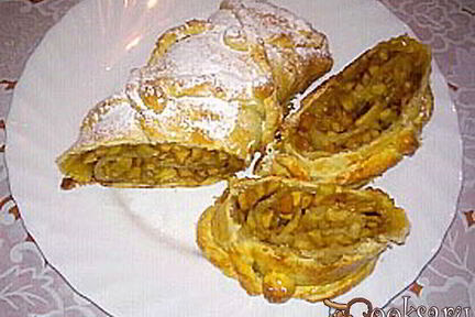 Рулет с яблочно-ванильной начинкой