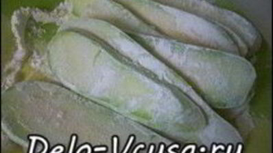 рулетики из кабачков с плавленым сыром, чесноком и зеленью