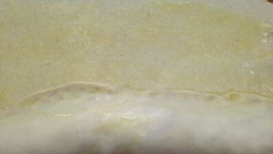 слоеный рулет с вишней