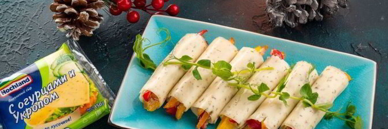 Сырные рулетики с копченой курицей