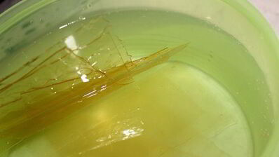 яркий фруктово-блинный рулет с рикоттой нежность