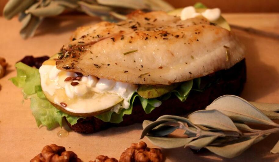 Рецепт сэндвича прованс с рыбой и грушей