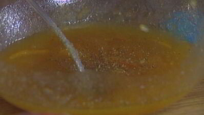 сэндвич с курицей в арахисовом соусе