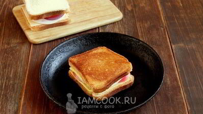 сэндвич с ветчиной и сыром