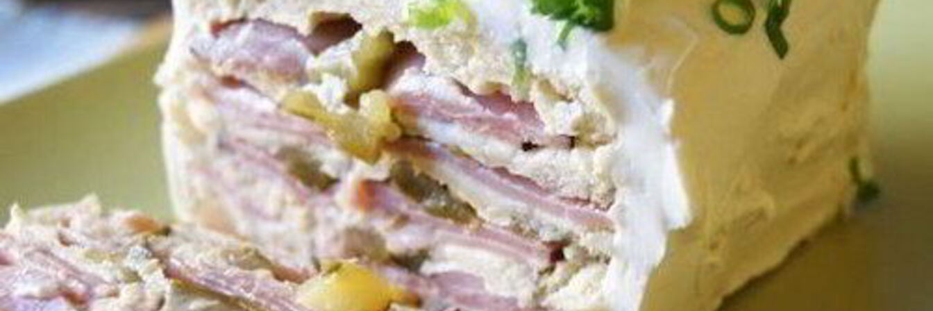 Сэндвич со сливочным сыром и ветчиной