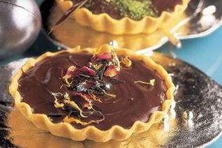 Шоколадные тарталетки с зеленым чаем