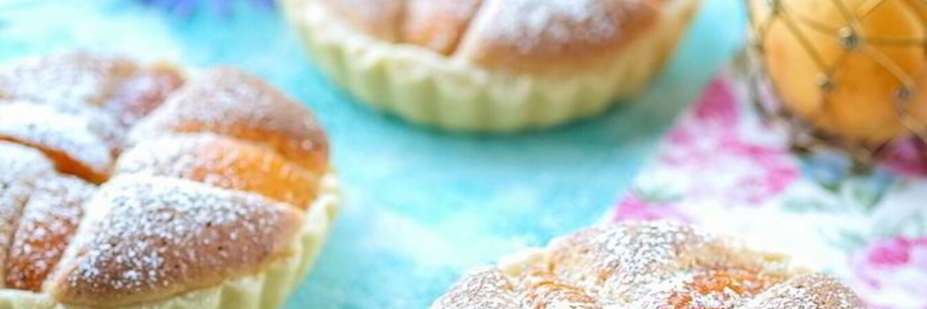 Тарталетки с франжипаном и абрикосами