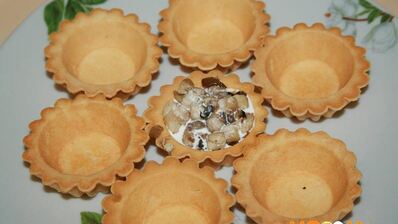 тарталетки с курицей и грибами