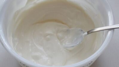 тарталетки со свекольным муссом и сельдью