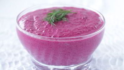 тарталетки со свекольным муссом и сельдью